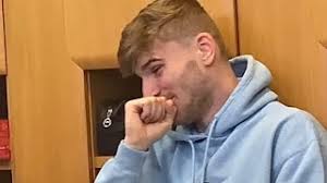Hier könnt ihr den song auf spotify, apple musik & co. Ben Chilwell Wishes Timo Werner Happy Birthday In German Youtube