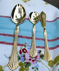 Now a second generation family business, ginkgo continues to offer consumers the highest quality flatware and cutlery products at the best possible value. Free Shipping 42 Pc Gold Plated Flatware Set Of Etsy Flatware Set Gold Gold Plate