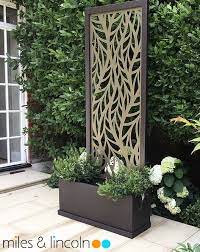 This metal fence panel for the front yard is made of black iron, and the surface is coated with vinyl pvc powder, which allows you to use the garden fence for a long time outdoors; Outdoor Laser Cut Screens Decorative Panels Gtm Artisan Metal