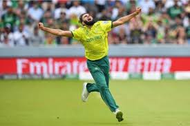 Before becoming an international cricketer, he was a salesman. Cricket World Cup 2019 Imran Tahir Proves That Age Is No Boundary For Skill And Enthusiasm