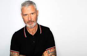 Eric corton met ma op 3 juli in delamar theater. Eric Corton Als Ik Iets Lekker Vind Wil Ik Meer Trouw