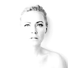 ☆순수함, 정직함, 슬픔의 감성을 담은 멜로디! 스웨덴 스톡홀름 출신 실력파 싱어송라이터 '엘린 벨 (Elin Bell)'의 정규 데뷔  앨범 [Elin Bell]이 발매 되었습니다. 음악듣기 http://me2.do/IMUvMvbd