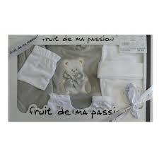 1 livre + 1 kit cartes étapes premiers mois de bébé + 1 carte + 1 sac en coton. Coffret Naissance Ourson Gris Et Blanc Mon Coffret Naissance
