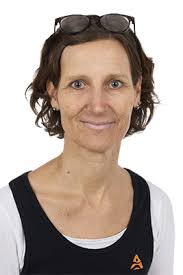 Barbara Kastner's Instagram, Twitter & Facebook