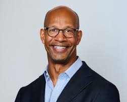 Is the Pearson Ariel/Commander forum dead?