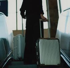 How do you reset rimowa luggage lock? Rimowa Vs Monos Vs Briggs Riley Vs Zero Halliburton Which Brand Makes The Best Carry On Luggage 2021 Extrabux