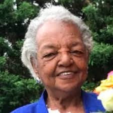 Trina Ray's Instagram, Twitter & Facebook