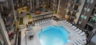 The average greenville, sc 2 bedroom apartment size is 1,112 sq. 400 Rhett Luxury Apartments Downtown Greenville Sc