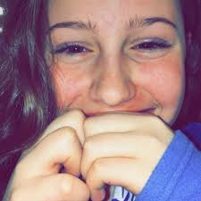 Olivia Smiley (@oliviasmileyyy)