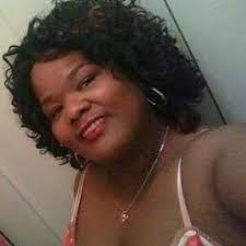 Lolita Simmons's Instagram, Twitter & Facebook