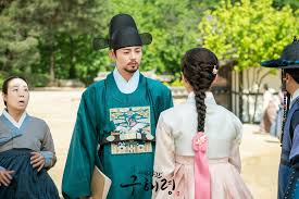 Ли чжи хун / lee ji hoon (1988). K Drama Shin Se Kyung And Cha Eun Woo S Beautiful Backstage In Rookie Historian Goo Hae Ryung