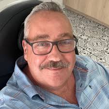 Anyone know of a good fencing company, not a handy man. Not a big project  but need someone good to discuss options.Thanks