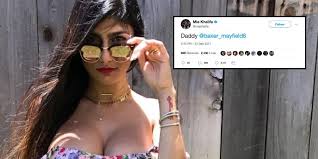 Maybe you would like to learn more about one of these? Mia Khalifa Was Shut Down By Oklahoma Sooners Qb Baker Mayfield Men S Health