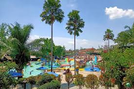 Lowongan kerja marketing & sundanese cook kamandaru resto and coffe park tasikmalaya. Teejay Waterpark Harga Tiket Masuk Spot Foto Terbaru 2021