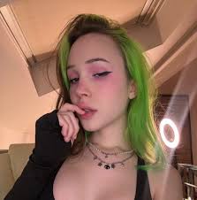 Check out Eva Peaches (@eva_peaches) on Linkme