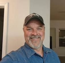 Let's welcome our new Let Them CommUNITY members. •Check out featured tab  in group •Be Kind- in Convo, comments and language. •Spread love and  positivity . speak life! •No messaging others privately