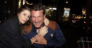 Love story, nouvelle star (m6). Benjamin Castaldi Seine Frau Aurore Sehr Nah Um Ein Zartes Foto Zu Gebaren Nach Welt