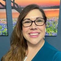 Ashley Featherston's Instagram, Twitter & Facebook