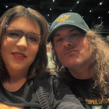 Great f'n night last night @ Whisky A Go-Go. Greg Steele came up and jammed  some tunes with us. 🤘 Video 1 by: Eddie Trunk Video 2 by: Paul Gargano  Photo by: