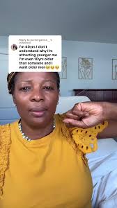 Age Gap Relationship: Dating Younger Men as an Older Woman