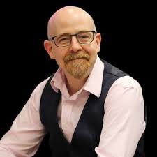 Leslie Gantt's Instagram, Twitter & Facebook