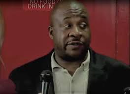 Barry Blaisdell's Instagram, Twitter & Facebook