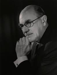 Michael Willcox's Instagram, Twitter & Facebook