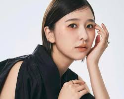 work for @anan_mag anan No.2460 ももいろクローバーZ 玉井詩織さん @shioritamai_official  Photographer：Kazuyuki Ebisawa @ebisawa_kazuyuki Stylist：Akane Nishimura  @red_hz7 Interview&Text：Mie Furuya @miefur Hair&Makeup：Kana Sakurai #anan