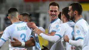 Wicemistrzowie kraju z poprzedniego sezonu nie poradzili sobie z canet roussillon fc, które występuje w iv lidze francuskiej. Media Sa Pewne Oto Nowy Trener Arkadiusza Milika Zestadionu