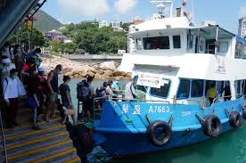 政府今日（20 日）宣佈將於本周五（23 日）放寬讓持牌旅行社復辦本地遊旅行團，每團最多 30人。旅發局亦正式推出「賞你遊香港」活動，市民只要於本地零售或餐飲商戶消費滿 hk$800，就能免費換取本地 æ—…ç™¼å±€ä»ŠæŽ¨æ–°ä¸€è¼ª è³žä½ éŠé¦™æ¸¯ 800å…ƒæ¶ˆè²»å¯æ›æœ¬åœ°éŠåé¡ æ¸¯èž é»žæ–°èž