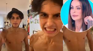 interviene la madre Nina Moric: “Vergognati Carlos per ciò che dici”