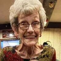 Lisa Nagro's Instagram, Twitter & Facebook