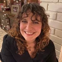 Lynne Hebert's Instagram, Twitter & Facebook