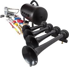 Each air horn is self contained, driven by a supply of compressed air from a scuba diving tank and battery. Best Train Horn Kits Under 300 Best Train Horns Unbiased Reviews