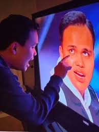 Yes!!! That is the eye with slight vision. The other is the completely  blind one.