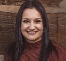 Christina Direnzo's Instagram, Twitter & Facebook