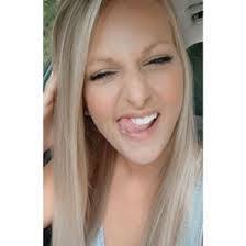 Ashley Vanvalkenburg's Instagram, Twitter & Facebook