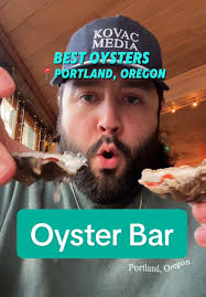Experience the Best Oysters at Dan and Louis Oyster Bar