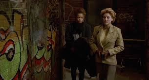Candyman was a 1992 horror film that was written and it was directed by bernard rose that was based on the short story that was called the forbidden by clive barker (who served as the film's producer). Cinemaphile Candyman 1992