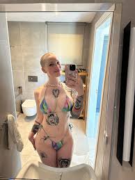 uInfamous-Albino: tweety on Reddxxx | the NSFW Browser