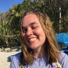 Laura Garling's Instagram, Twitter & Facebook