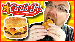 Pilih saja isi daging atau ayam dengan rasa sambal kegemaran anda! Carl S Jr Monster Biscuit Breakfast Review Youtube