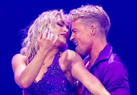 Svarer på romanseryktene: – Vi har det veldig fint