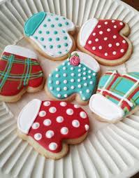 Pin By Tamara Mabley Chaisson On Holiday Treats Sweets Christmas Cookies Decorated Christmas Sugar Cookies Cookies Recipes Christmas