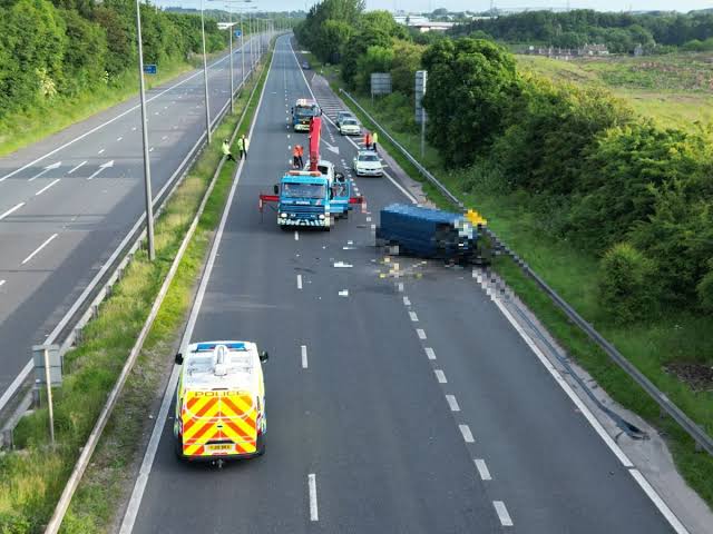 Three people fighting for their lives as IOPC investigate horror M606 crash  - Yorkshire Live
