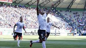 El defensor de colo colo recordó sus inicios en la selección chilena y la barrera idiomática, pero remarcó que los compañeros ayudan mucho. U De Chile Colo Colo Goles Resultado Y Resumen De La Final De Copa Chile Superclasico As Chile
