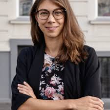 Red Wednesday: Anja Hoffmann über die Tätigkeit von OIDAC ~ radio klassik  Stephansdom Podcast