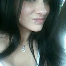 Devan Serpa (@La_hechicera26)