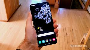 Oct 29, 2020 · now you can unlock the screen by pressing the s pen button. Samsung One Ui 3 0 Features This Is Android 11 On Samsung Phones