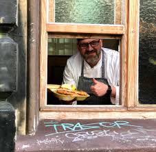 Und nicht immer entspricht dies gesunder ernährung. Liefern Oder Abholen Kann Das Ausser Haus Geschaft Die Restaurants Retten Welt